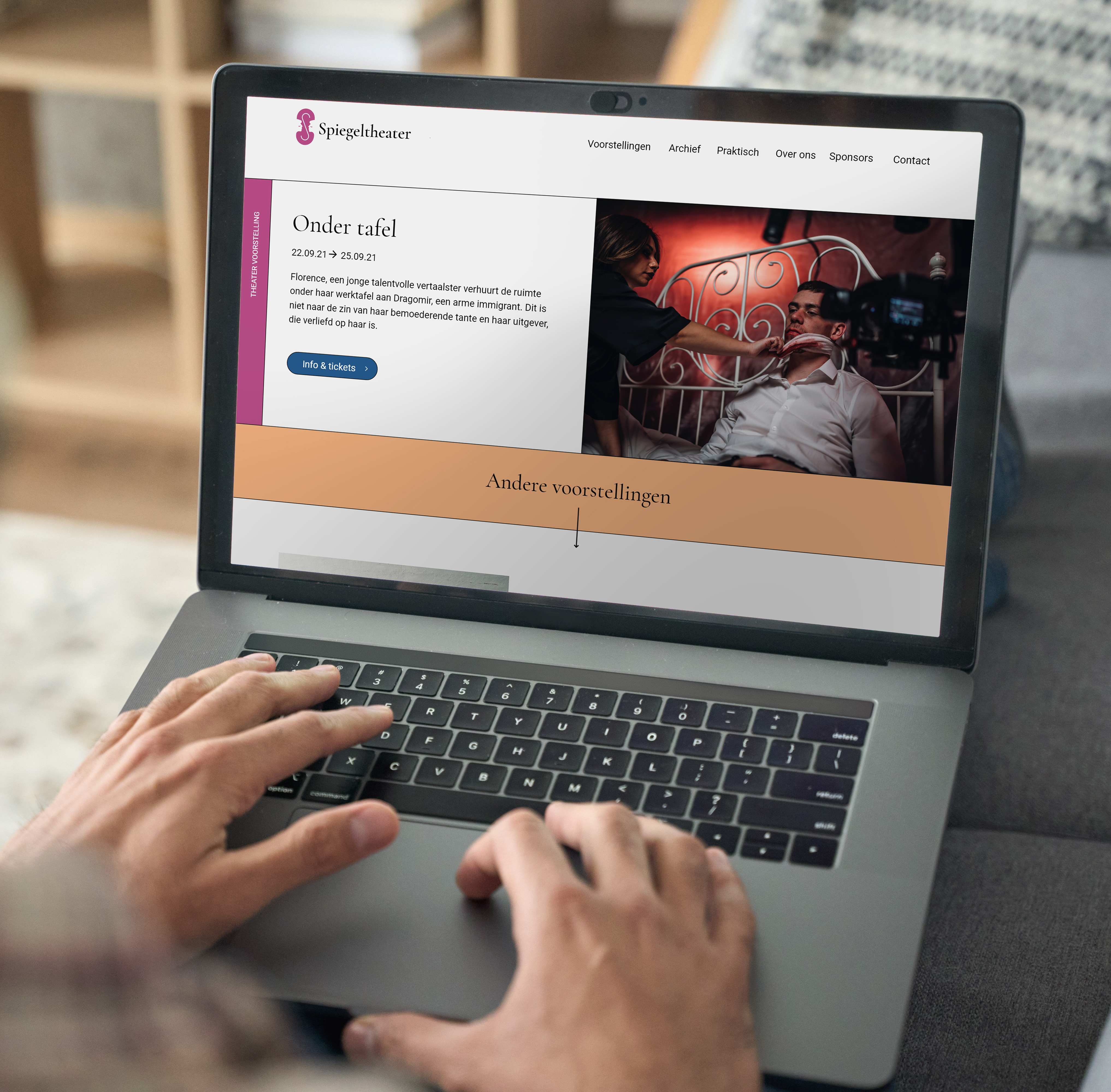 spiegeltheater website laptop