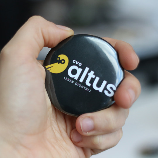 altus button